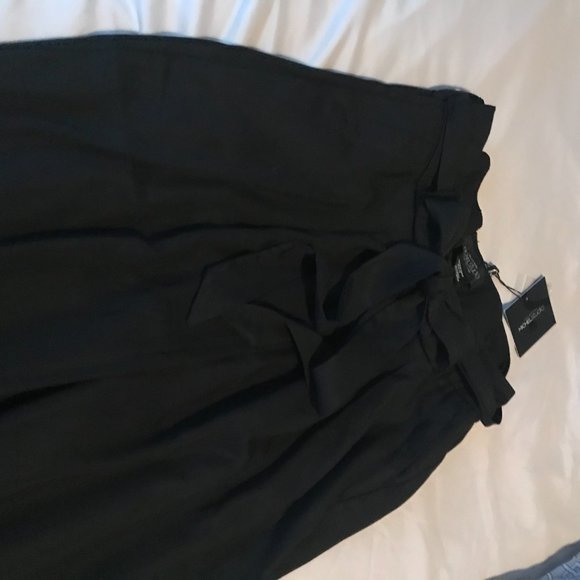 Black Ankle Pants - Picture 3 of 8